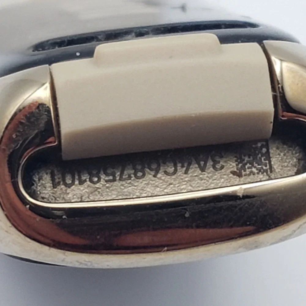Fitbit Luxe Fitness Tracker Unisex Lunar White Gold FB422 Smartwatch - Tested